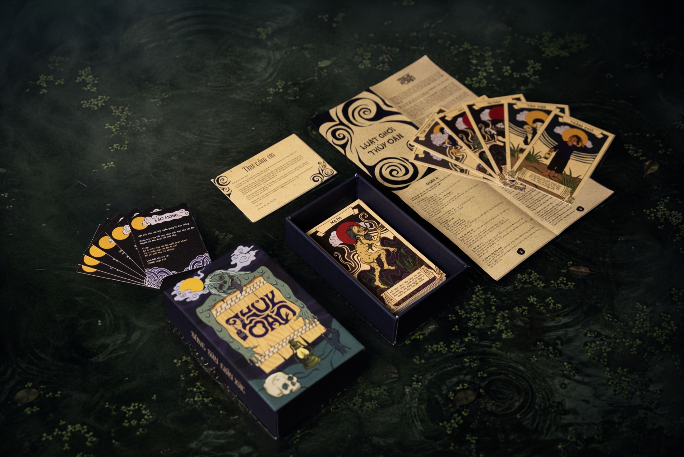 Bộ cardgame Thuỷ Oán mở hộp cùng thẻ bài và luật chơi